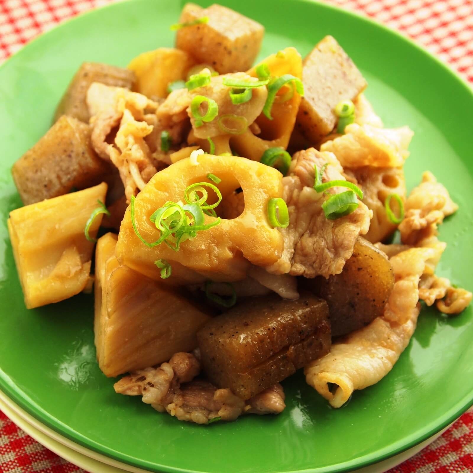 れんこんとこんにゃくの豚肉炒め和え れんこんとこんにゃくの豚肉炒め和え