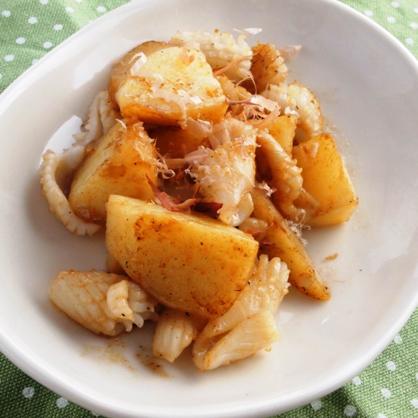 じゃがいもといかのバターソテー じゃがいもといかのバターソテー