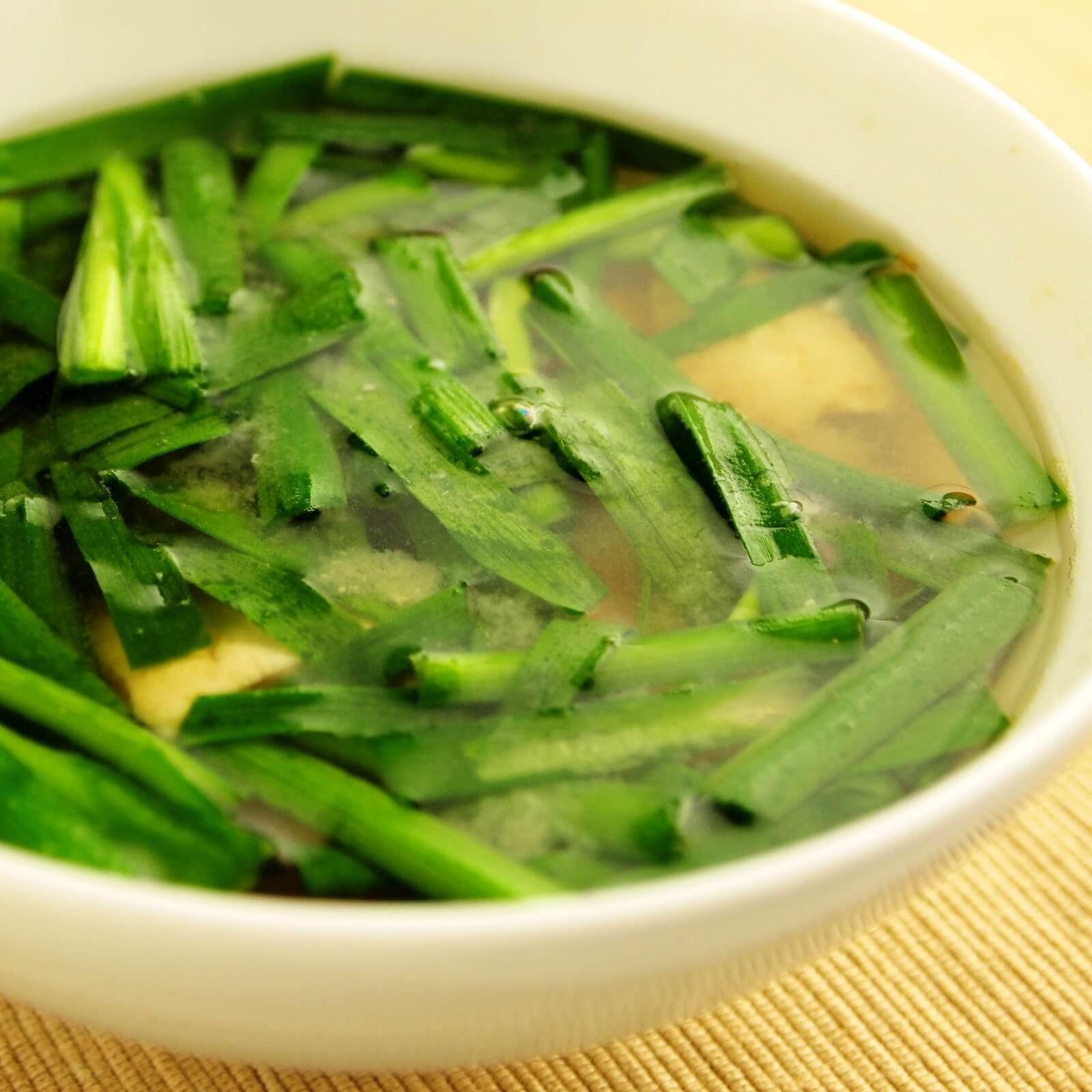 にらたっぷりお味噌汁 にらたっぷりお味噌汁