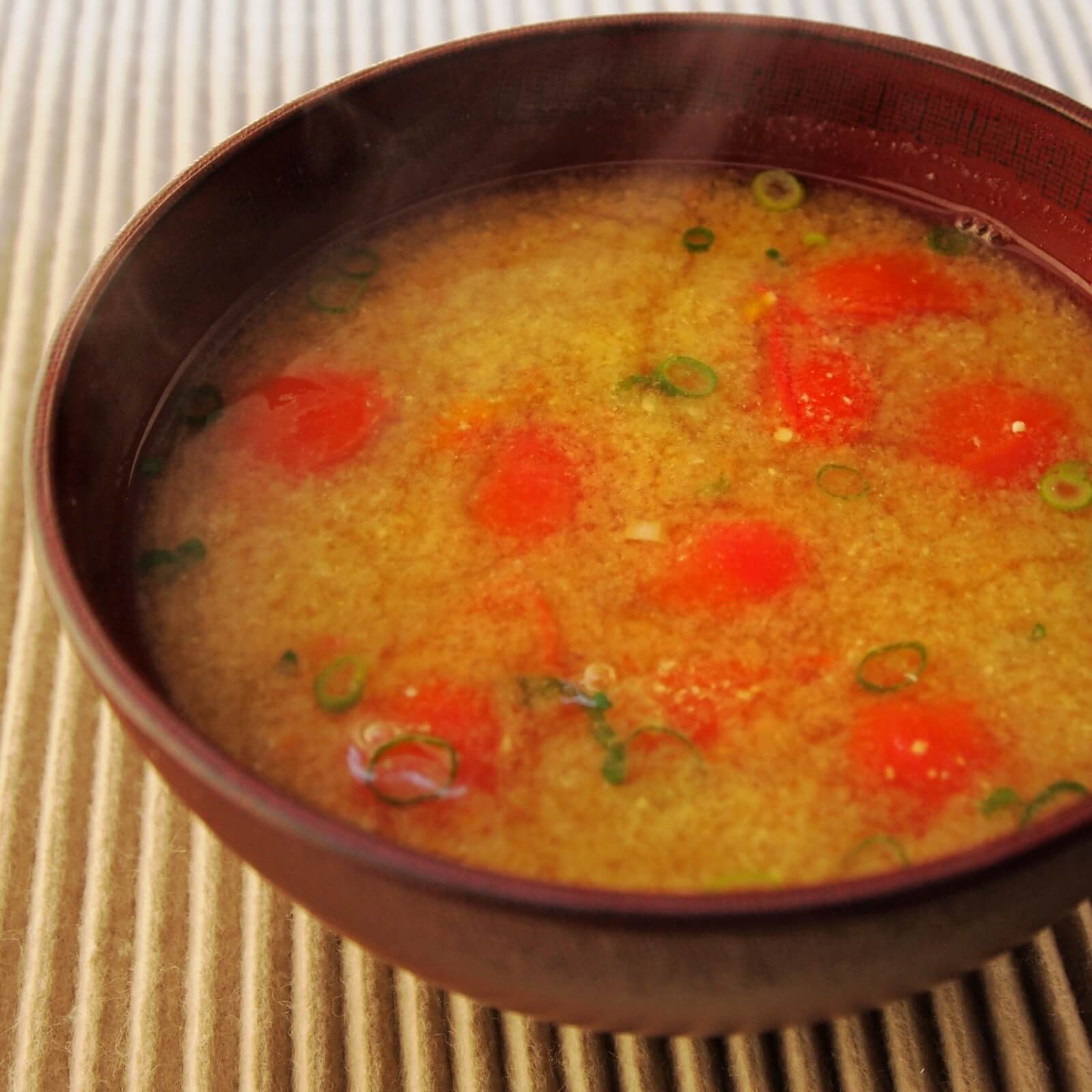 トマトのみそ汁 トマトのみそ汁